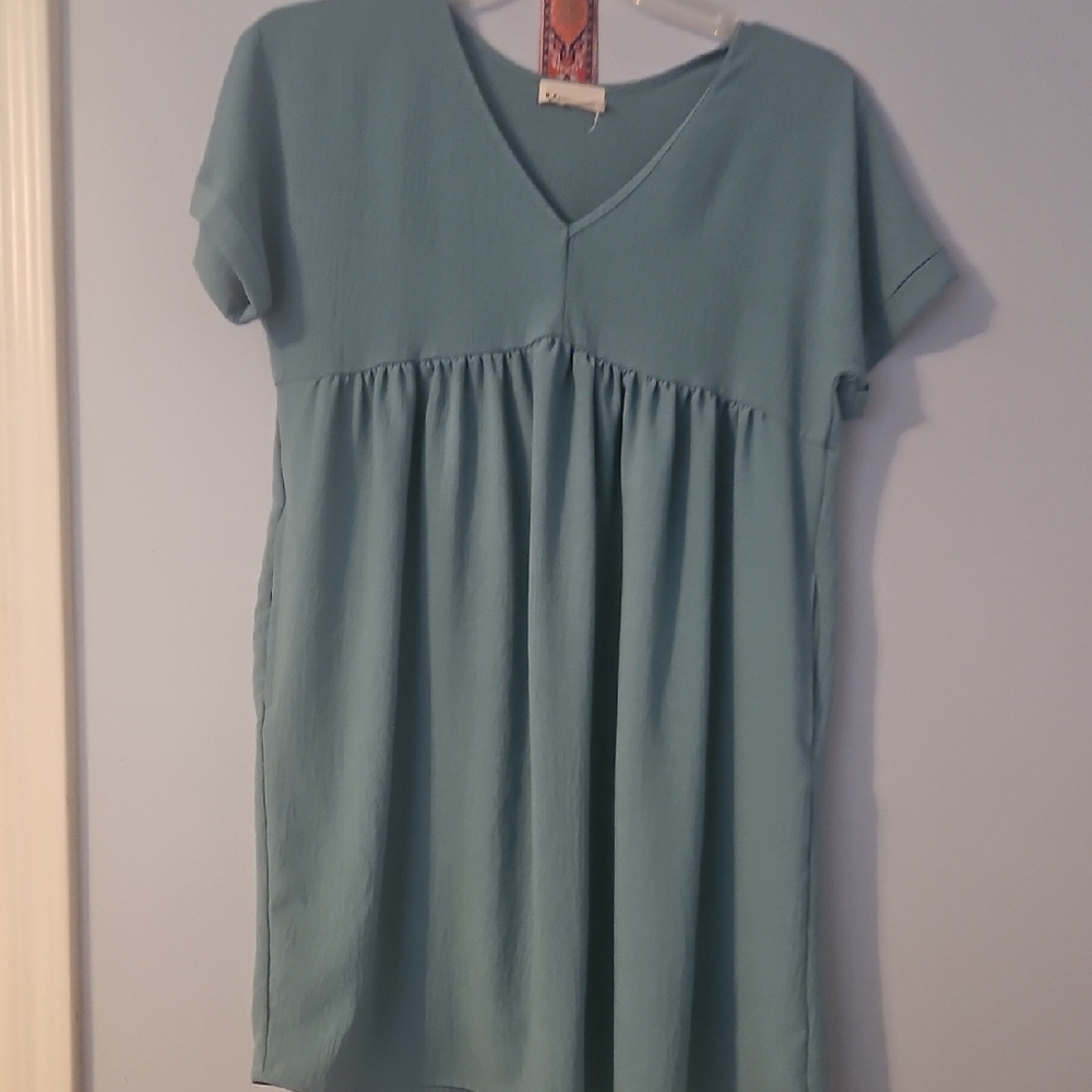Green Relaxed Smocked Mini Dress